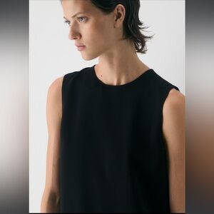 Aritzia Babaton Belfry Blouse in Black
